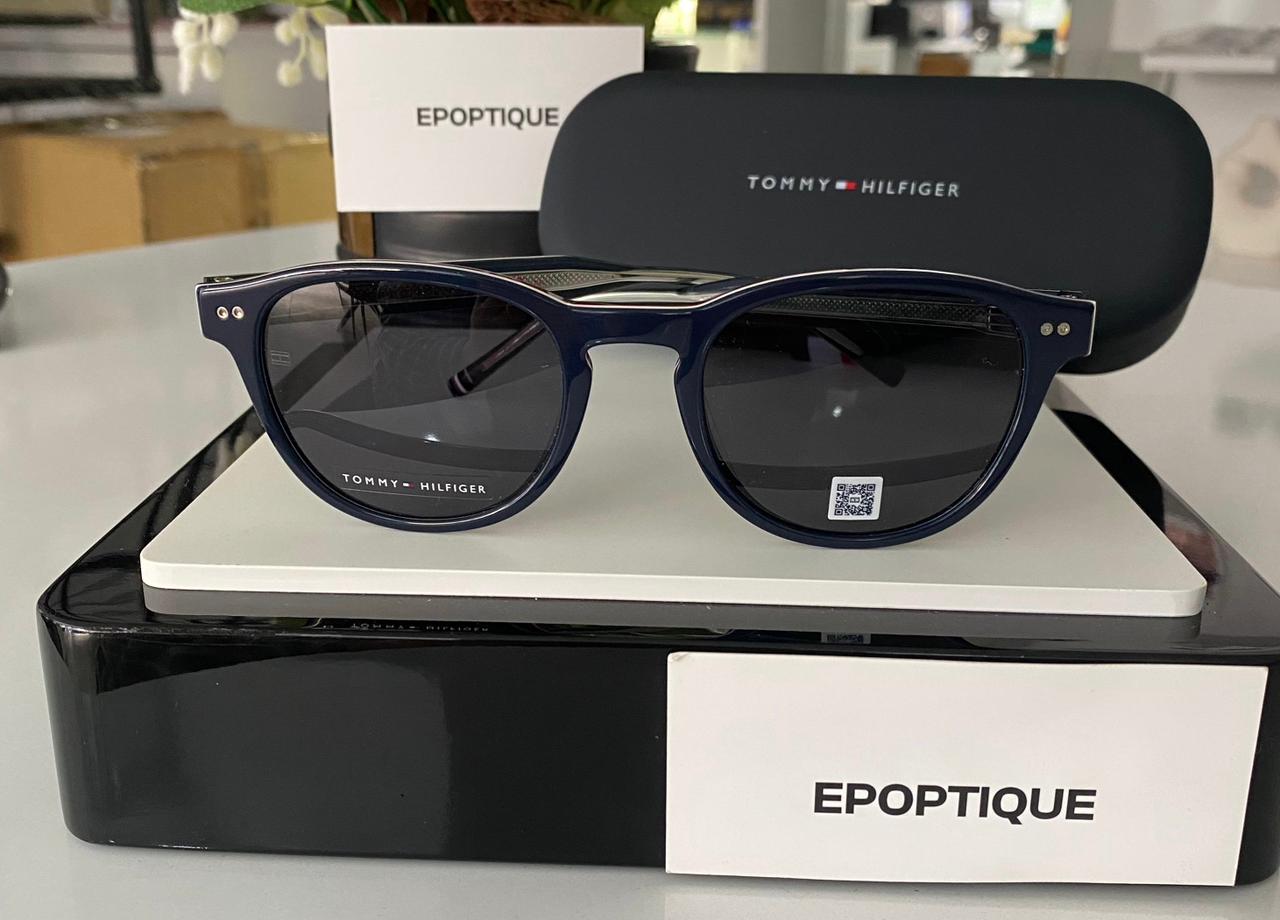 TOMMY HILFIGER -- HOMMES